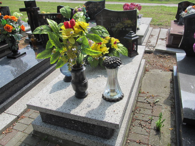 Grób Tadeusz  Skaba 